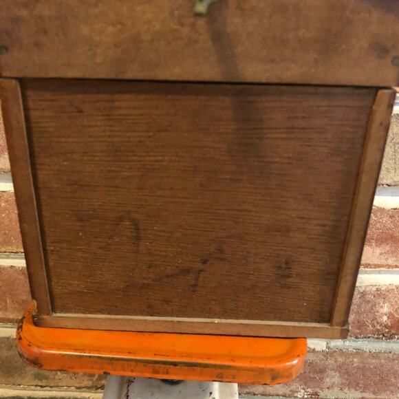 Vtg Wooden Hanging Salt Box Recipe Box Slant Top Eagle Farmhouse - Picture 4 of 7